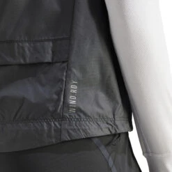 Veste Sans Manche Femme Adidas Own The Run -Équipement De Fitness adidas ik7446 8 apparel on model detail view 2 white