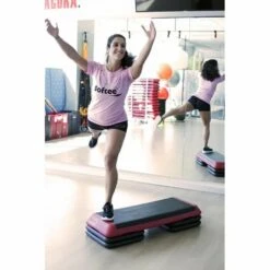 Step Avec 4 Pieds Pour Pas Softee 8 Step Avec 4 Pieds Pour Pas Softee -Équipement De Fitness softee 24120.003.40 3